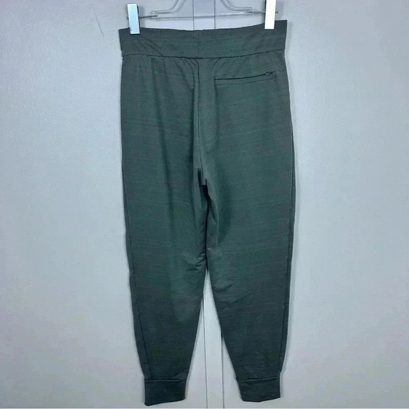 REI cooperative grey outdoor jogger style sweatpants - Picture 3 of 7